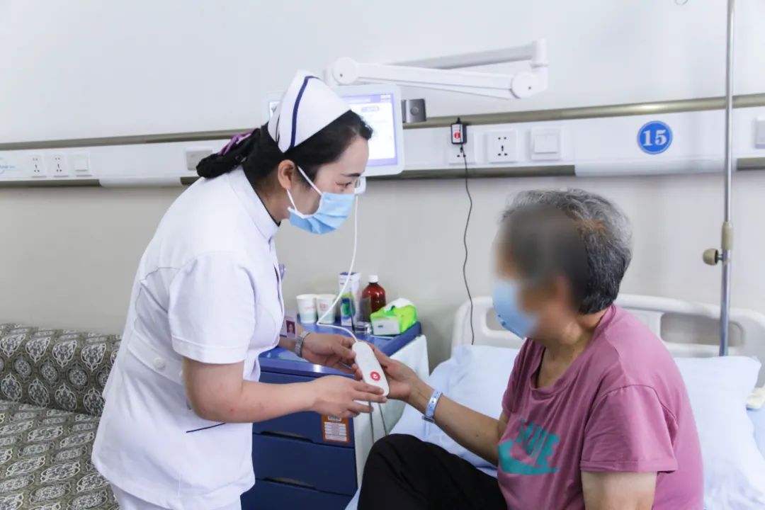 不是電影！這種智慧病房真的投入使用了！